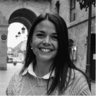 Jen-Monterroso LATAM Executive Career Coaching Team